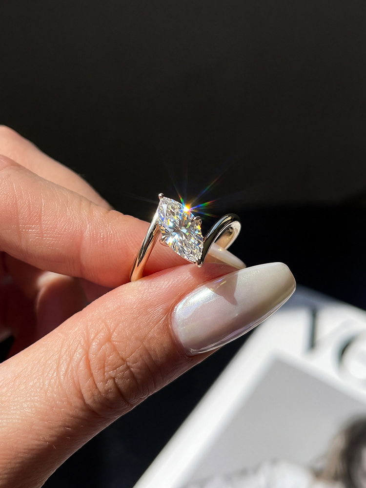 Real 2CT Moissanite Diamond Ma - Body Jewelry High Quality recension och pris